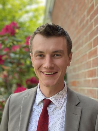 Headshot of Ian Goodnow