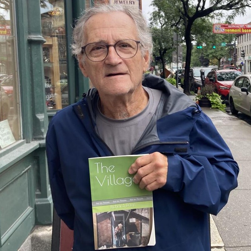 Headshot of Richard Davis